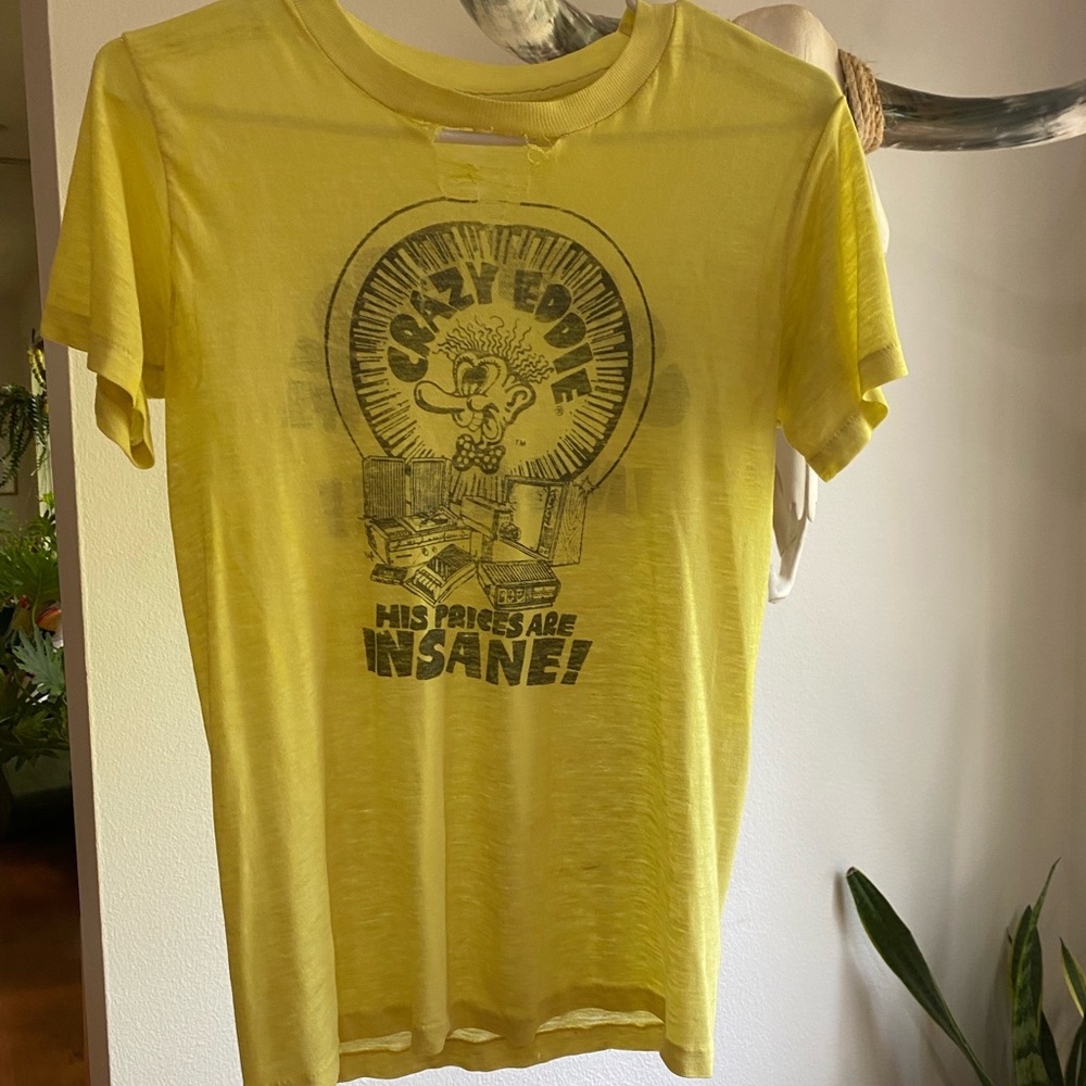 Crazy Eddie’s distressed vintage tee